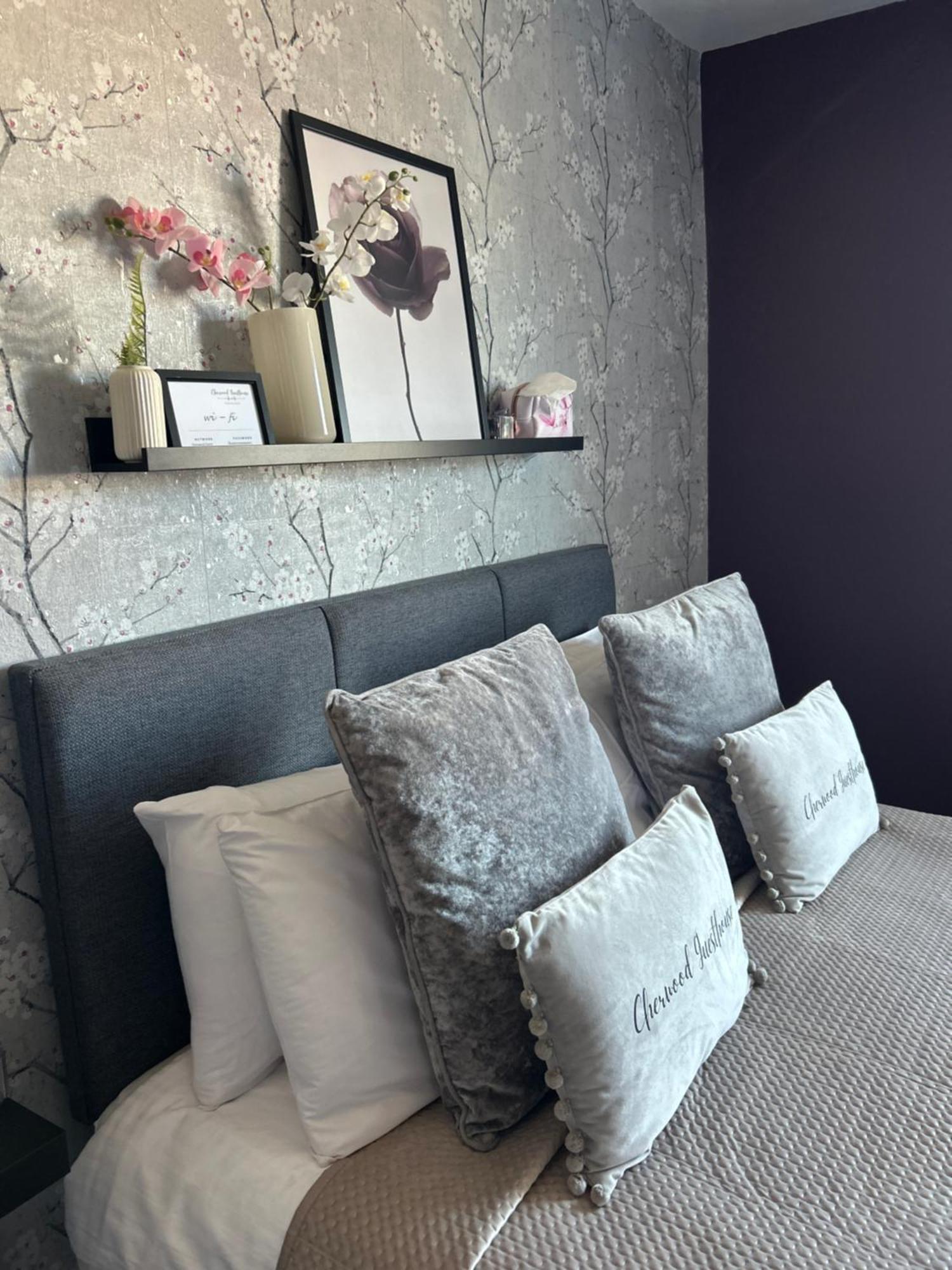 Cherwood Guest house 4*